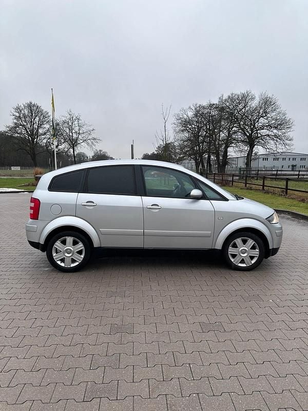 Gebraucht Audi A2 75 PS (55 kW) 2003 Silber Kleinwagen