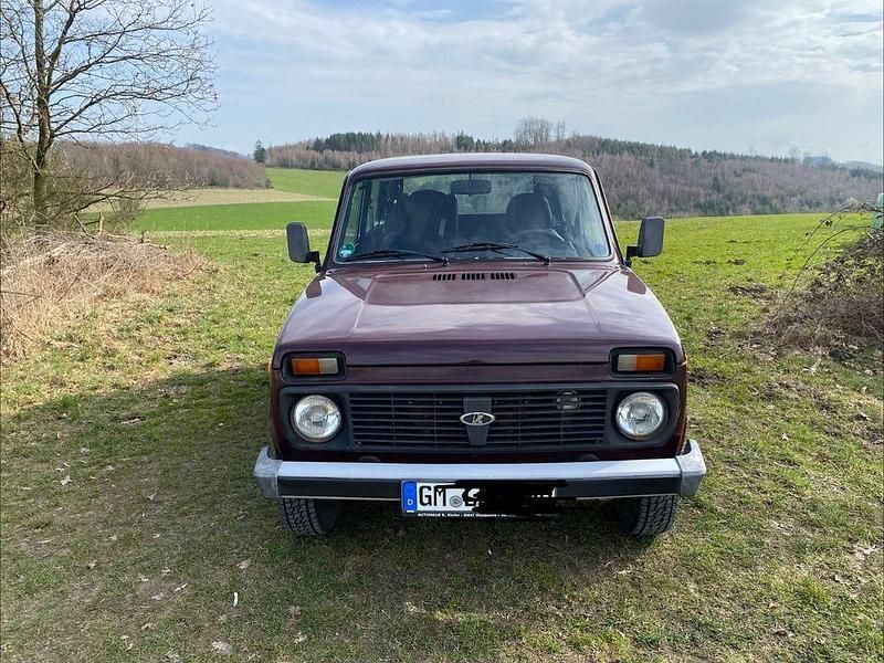 Gebraucht Lada niva 82 PS (60 kW) 2009 SUV