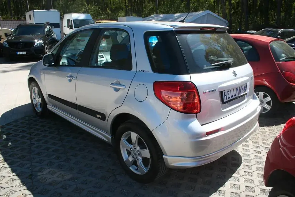 Gebraucht Suzuki SX4 City 120 PS (88 kW) 2012 Silber SUV