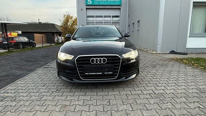 Schwarz Gebraucht 2011 Audi A6 S-Line Kombi | 9.700 € (Fairer Preis) - Bild 1/4