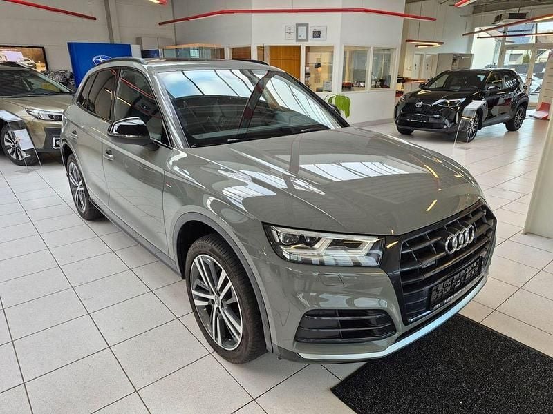 Gebraucht Audi Q5 S-Line 190 PS (139 kW) 2018 Grau SUV