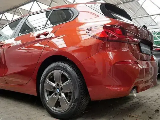 Gebraucht BMW 116 Advantage 109 PS (80 kW) 2023 Orange Kleinwagen