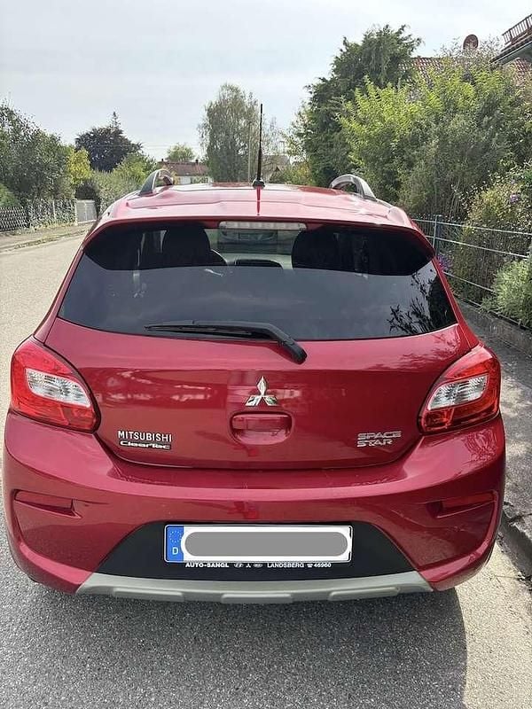 Gebraucht Mitsubishi Space Star 80 PS (58 kW) 2018 Rot Kleinwagen