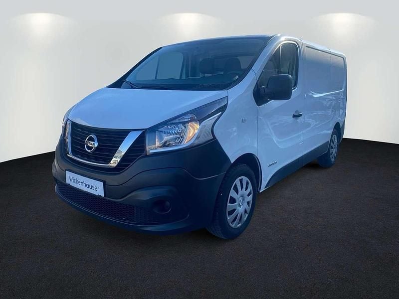 Weiß Gebraucht 2018 Nissan NV300 Comfort Van | 11.290 € (Superpreis) - Bild 1/4