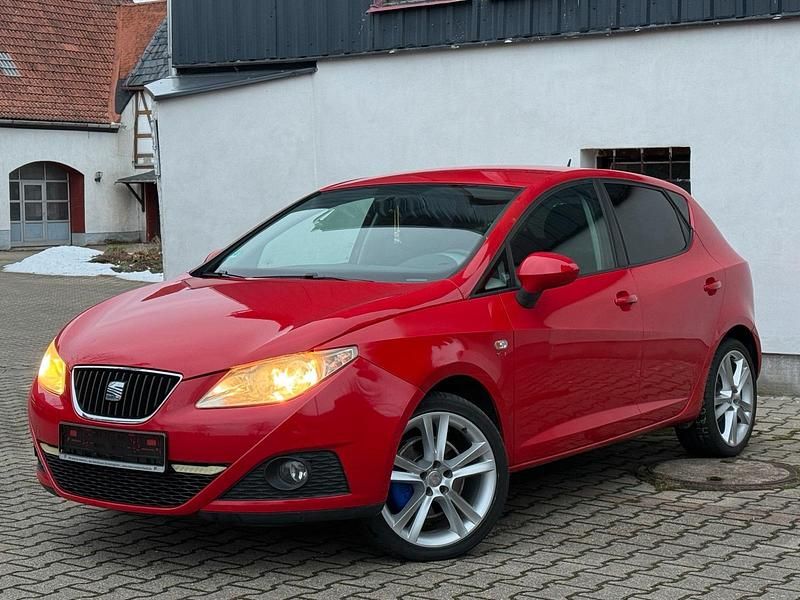 Rot Gebraucht 2009 Seat Ibiza Kleinwagen | 3.350 € (Fairer Preis) - Bild 1/4