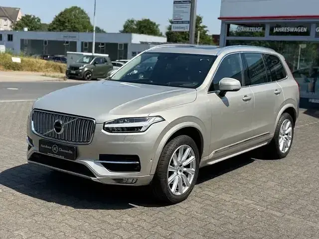 Gebraucht Volvo XC90 Inscription 235 PS (172 kW) 2016 Silber SUV