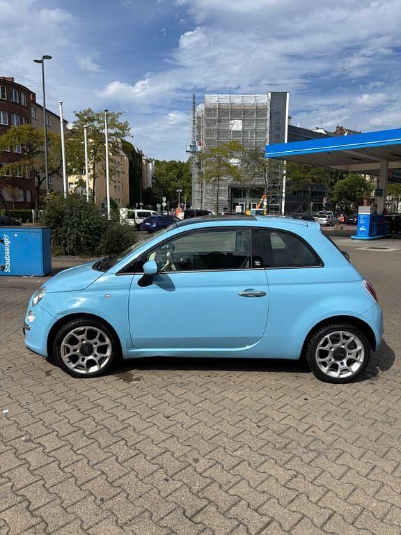 Blau Gebraucht 2010 Fiat 500 Lounge | 4.800 € (Etwas zu teuer) - Bild 1/4