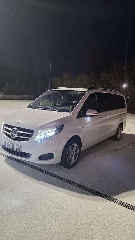 Gebraucht Mercedes V250 Avantgarde 190 PS (139 kW) 2017 Weiß Van / Kleinbus