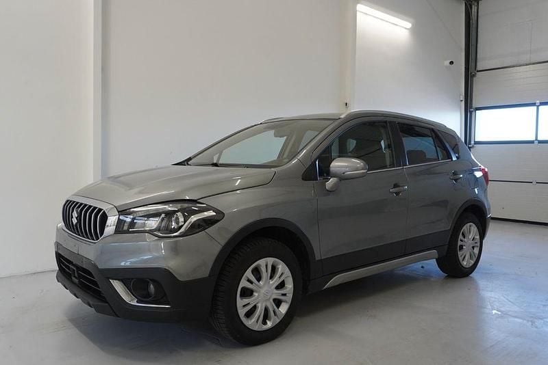 Gebraucht Suzuki SX4 S-Cross Active 129 PS (94 kW) 2020 Grau SUV