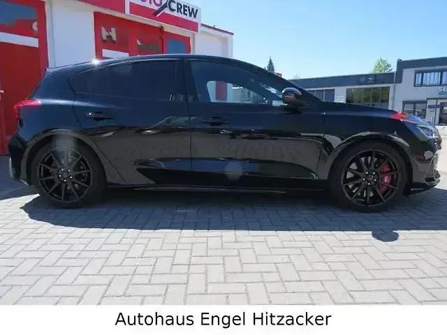Gebraucht Ford Focus ST 280 PS (205 kW) 2024 Schwarz Limousine