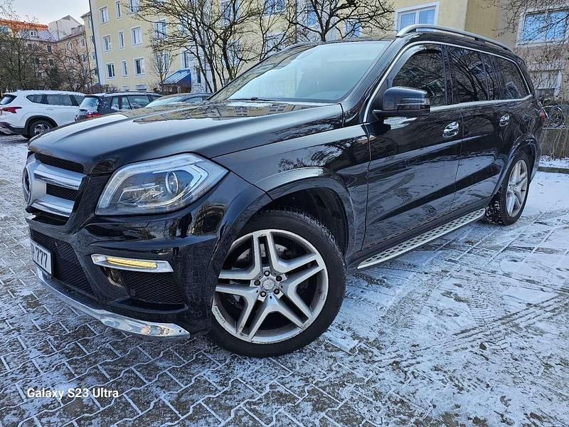 Gebraucht Mercedes GL500 435 PS (319 kW) 2015 SUV