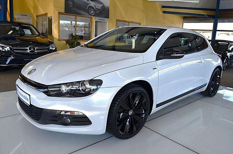 Gebraucht VW Scirocco Match 160 PS (117 kW) 2013 Weiß Coupé