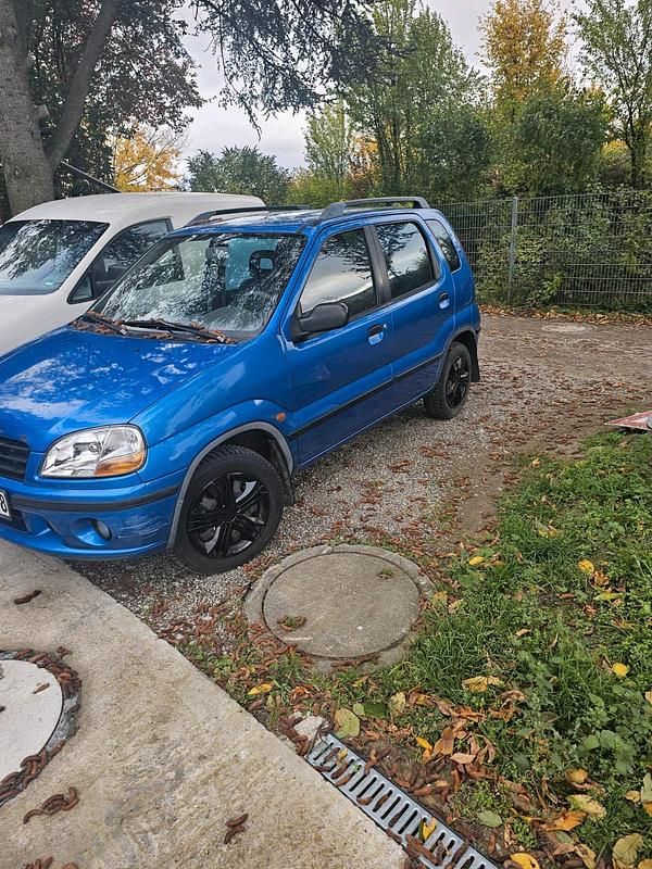 Blau Gebraucht 2002 Suzuki Ignis Kleinwagen | 550 € (Guter Preis) - Bild 1/4