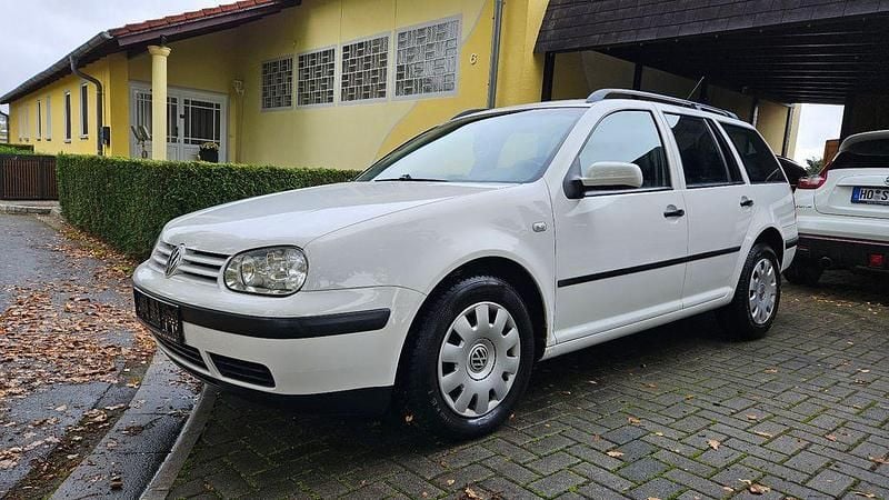 Weiß Gebraucht 2005 VW Golf IV Ocean Kombi | 1.250 € (Superpreis) - Bild 1/4