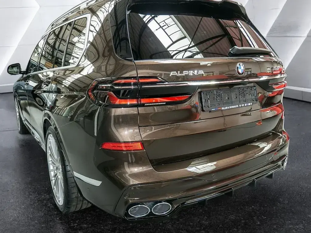 Neu Alpina XB7 621 PS (456 kW) 2026 Braun SUV