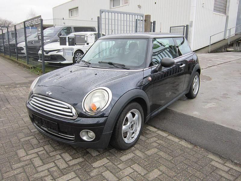 Gebraucht Mini Cooper 95 PS (69 kW) 2008 Schwarz Kleinwagen