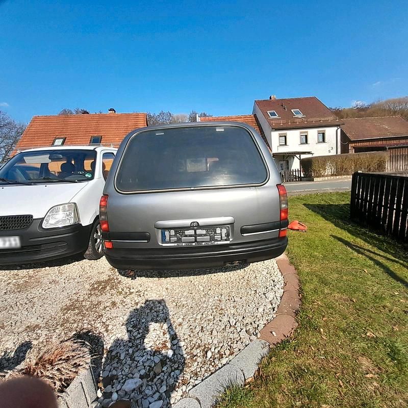 Gebraucht Opel Omega 1998 Silber Limousine