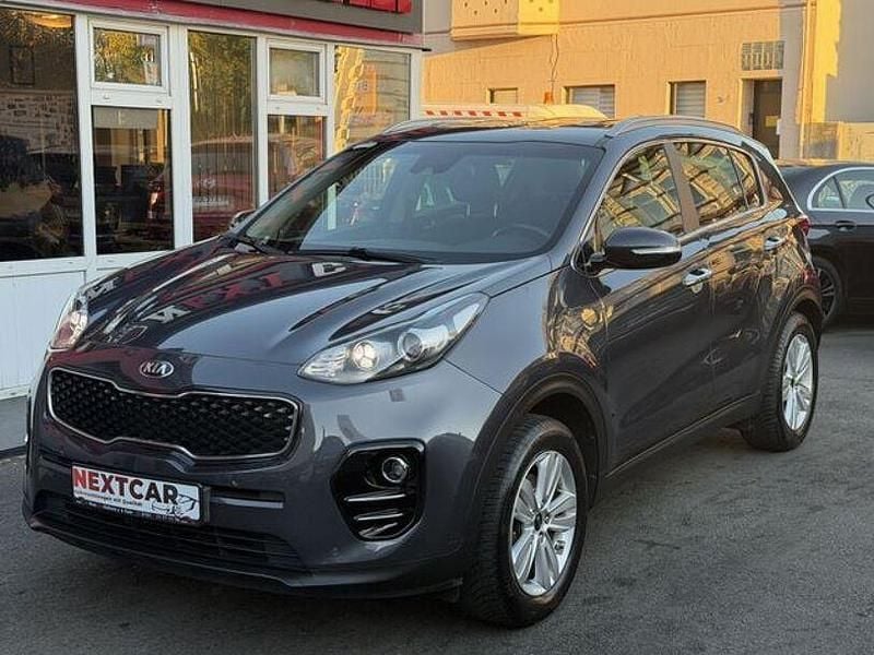 (e5b) winchestergrau met. Gebraucht 2018 Kia Sportage DREAM-TEAM Edition SUV | 11.990 € (Guter Preis) - Bild 1/4