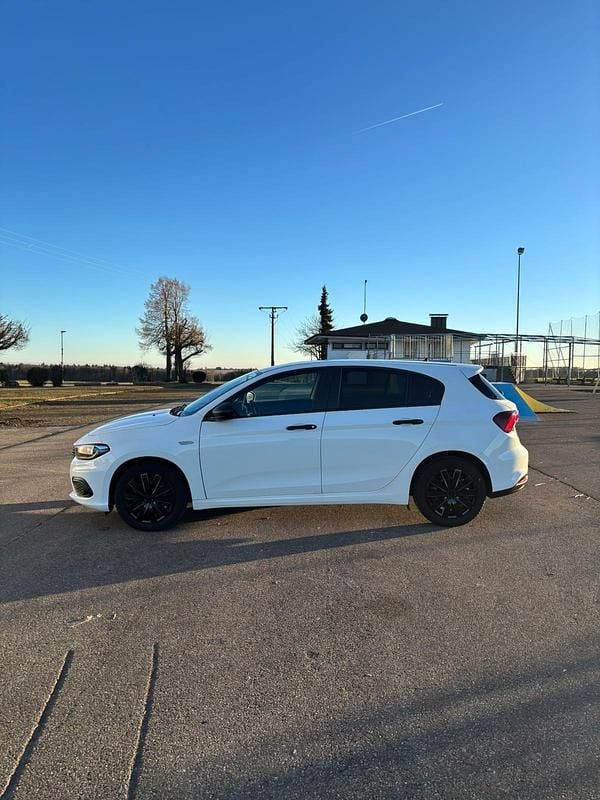 Gebraucht Fiat Tipo Street 95 PS (69 kW) 2019 Weiß Kombi