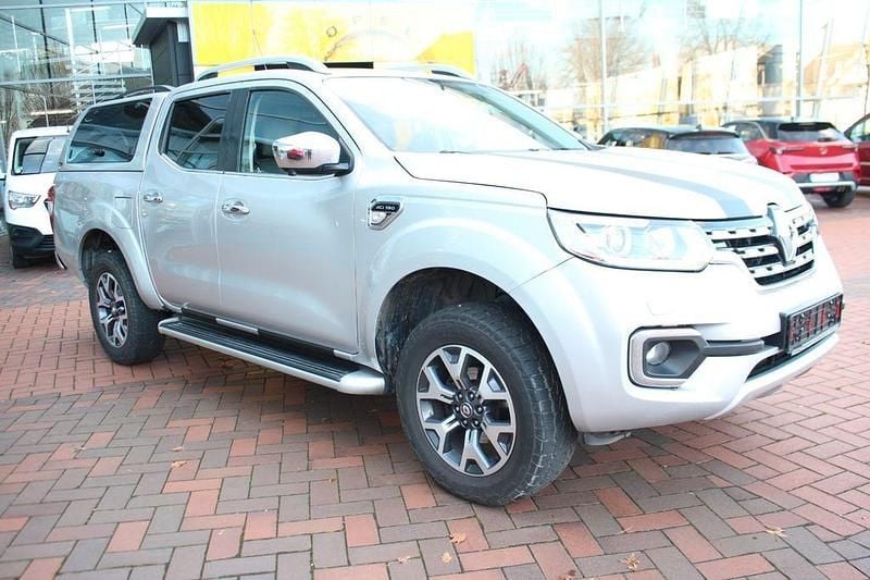 Gebraucht Renault Alaskan Intens 190 PS (139 kW) 2017 Silber Pickup