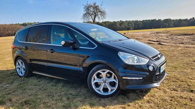Gebraucht Ford S-MAX Titanium S 200 PS (147 kW) 2013 Schwarz Van / Kleinbus