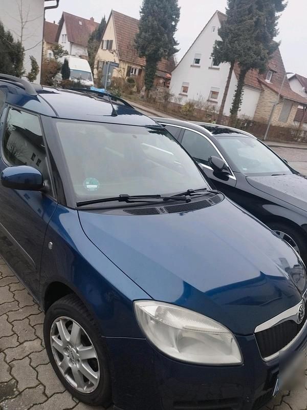 Blau Gebraucht 2008 Skoda Roomster Van / Kleinbus | 2.250 € (Fairer Preis) - Bild 1/4