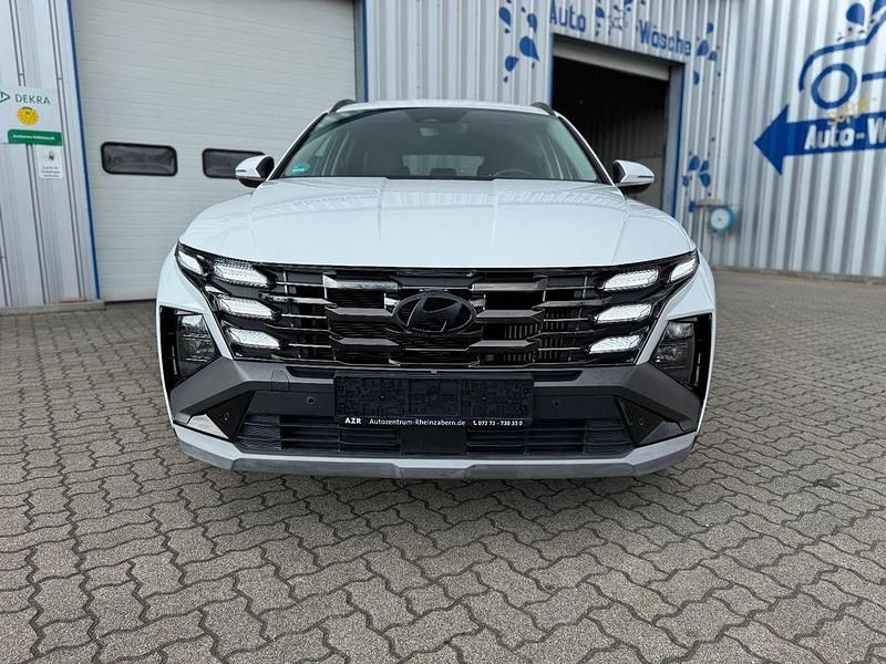 Gebraucht Hyundai Tucson 160 PS (117 kW) 2024 Weiß SUV