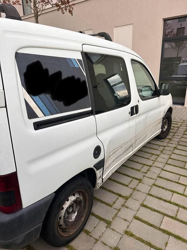 Gebraucht Peugeot Partner 96 PS (70 kW) 2006 Weiß Van / Kleinbus