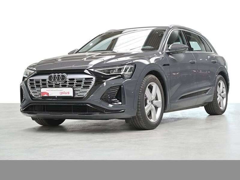 Grau (magnetgrau) Gebraucht 2024 Audi Q8 e-tron S-Line SUV | 53.530 € (Guter Preis) - Bild 1/4