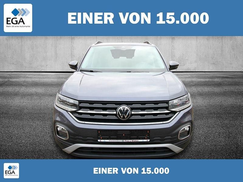 Metallic Gebraucht 2022 VW T-Cross Active SUV | 20.650 € (Etwas zu teuer) - Bild 1/4