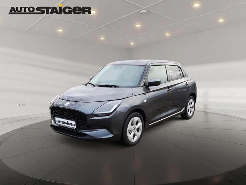 Grau Gebraucht 2024 Suzuki Swift Comfort Kleinwagen | 20.990 € (Etwas zu teuer) - Bild 1/4
