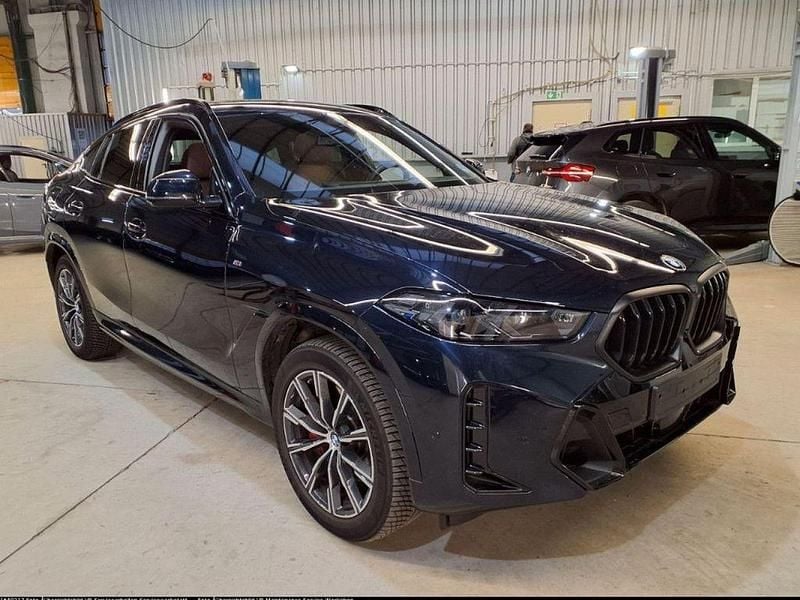Gebraucht BMW X6 M Sport 299 PS (219 kW) 2025 Weiß SUV