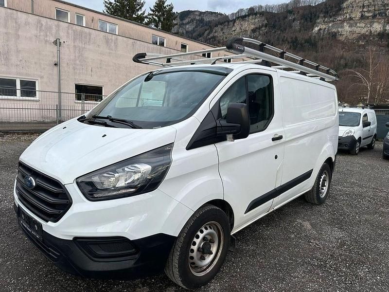 Gebraucht Ford Transit Custom 105 PS (77 kW) 2018 Weiß Van / Kleinbus