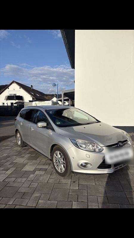 Gebraucht Ford Focus Titanium 150 PS (110 kW) 2014 Silber Kombi