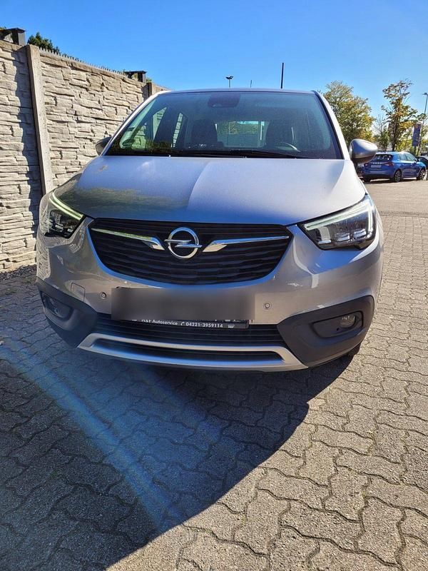Grau Gebraucht 2019 Opel Crossland X SUV | 11.780 € (Superpreis) - Bild 1/4
