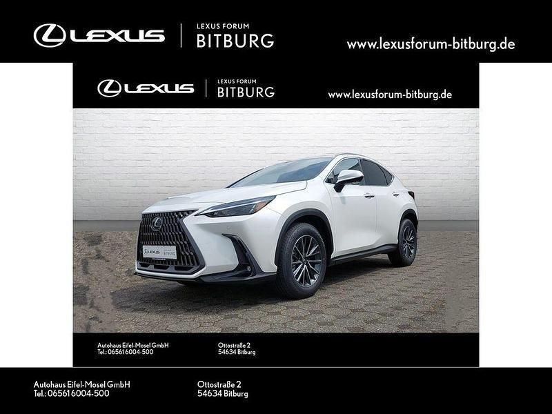 Weiß Neu 2025 Lexus NX450h+ E-FOUR SUV | 58.740 € (Superpreis) - Bild 1/4