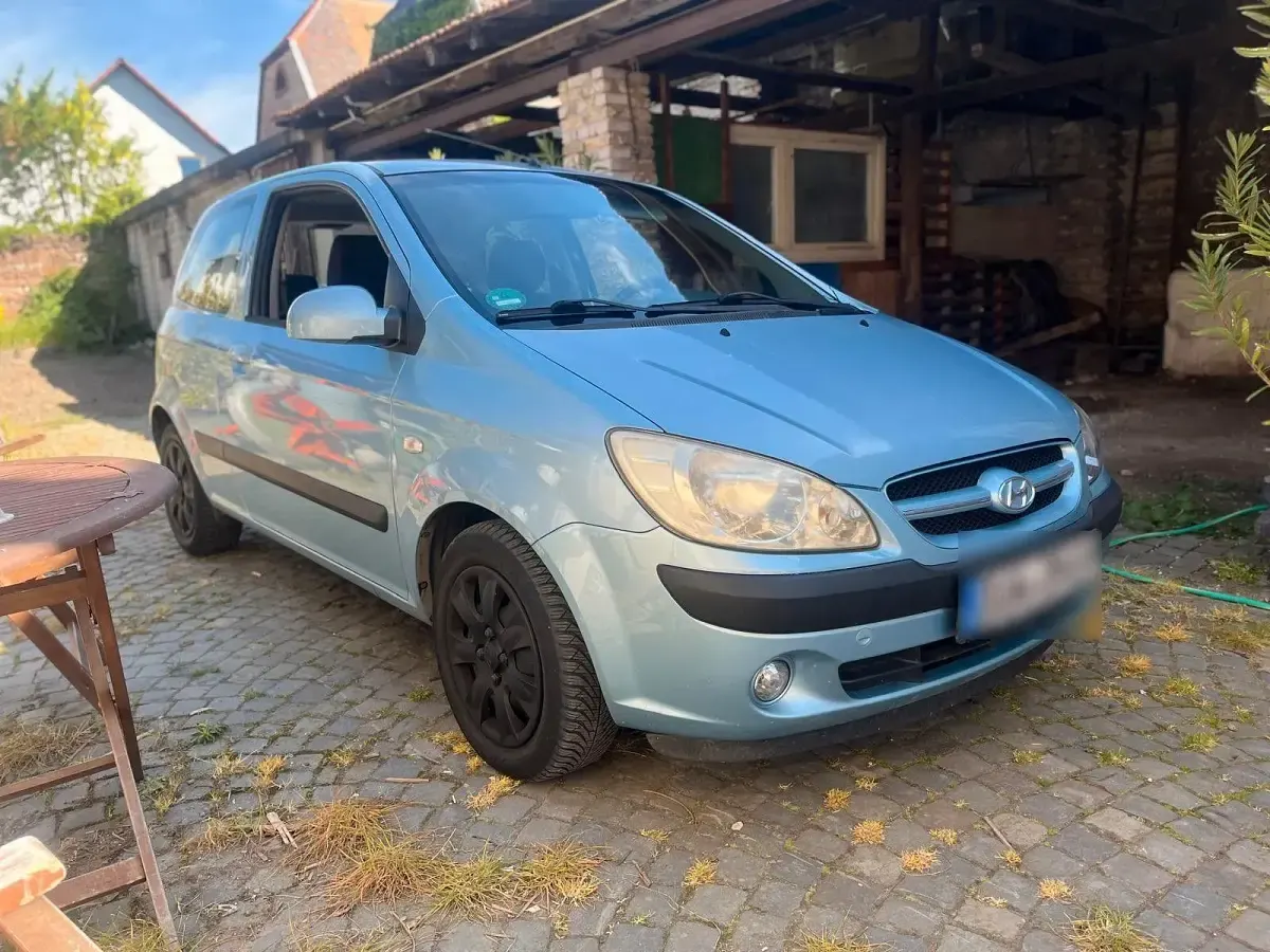 Second-hand Hyundai Getz 97 CP (71 kW) 2007 Albastru Hatchback