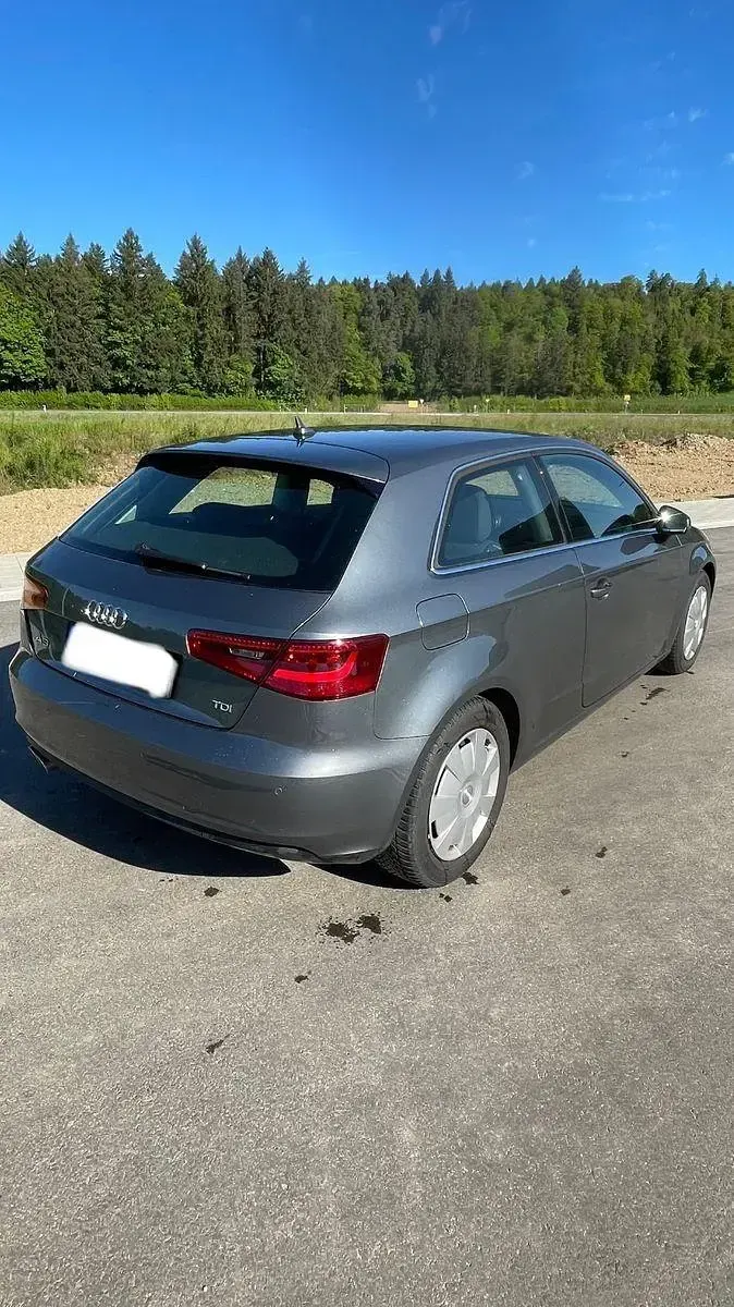 Gebraucht Audi A3 S-Line 150 PS (110 kW) 2014 Grau Limousine