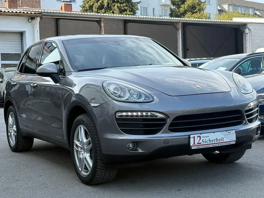 Używany Porsche Cayenne 299 KM (219 kW) 2014 Szary SUV