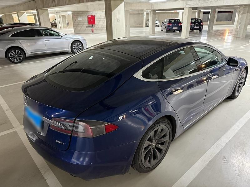 Gebraucht Tesla Model S 386 kW (525 PS) 2018 Blau Kleinwagen