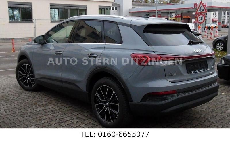 Gebraucht Audi Q4 e-tron Sport 125 kW (170 PS) 2022 Grau SUV