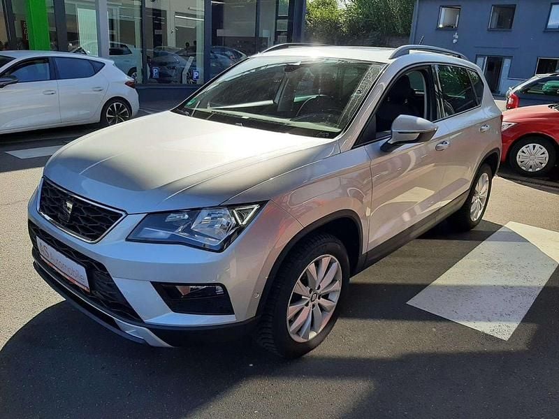 Grey (metallic) Gebraucht 2016 Seat Ateca Style SUV | 17.880 € (Fairer Preis) - Bild 1/4