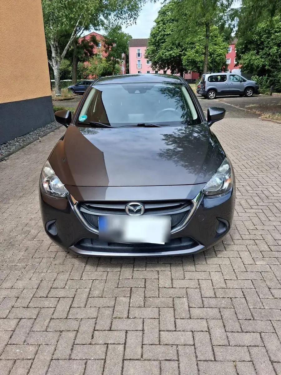 Gebraucht Mazda 2 Kizoku 90 PS (66 kW) 2017 Grau Kleinwagen