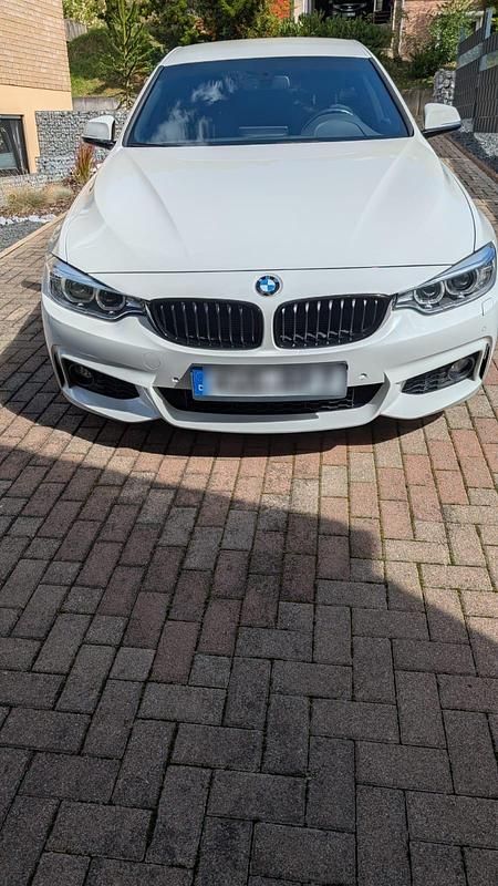 Weiß Gebraucht 2016 BMW 420 Gran Coupé M Sport Coupé | 18.500 € (Guter Preis) - Bild 1/4