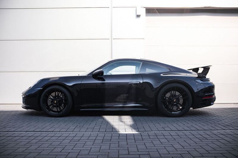 Schwarz Gebraucht 2023 Porsche 992 Coupé | 159.900 € (Guter Preis) - Bild 1/4