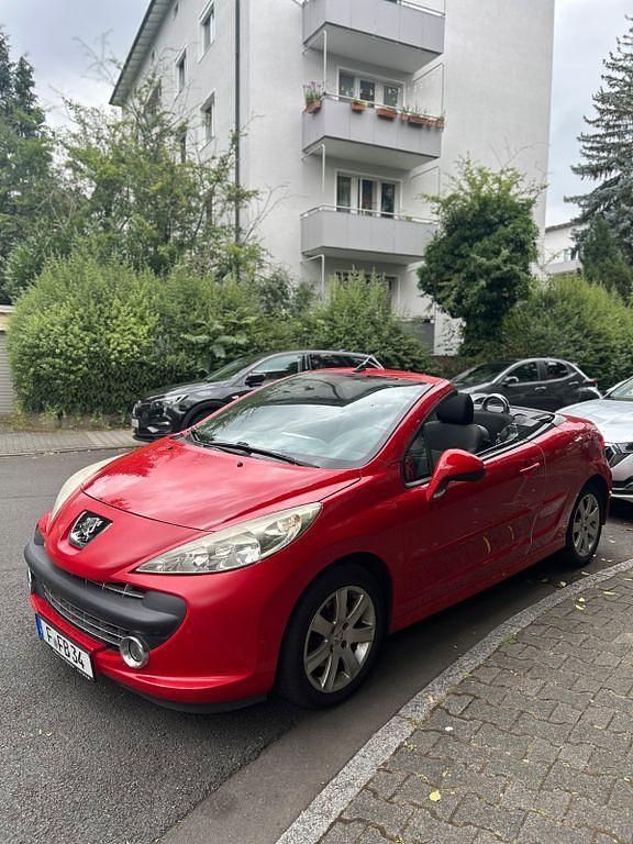 Rot Gebraucht 2008 Peugeot 207 CC Cabrio | 1.800 € (Superpreis) - Bild 1/4