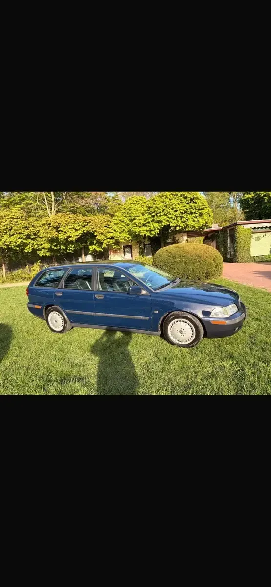 Gebraucht Volvo V40 110 PS (80 kW) 2002 Blau Kombi