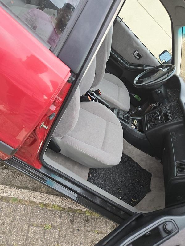 Gebraucht Audi 80 69 PS (50 kW) 1990 Rot Limousine