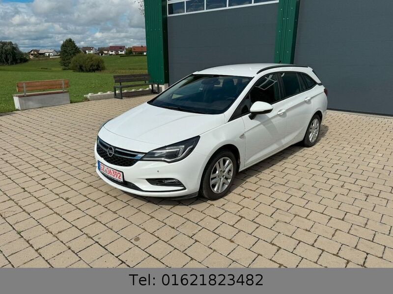 Weiß Gebraucht 2019 Opel Astra Business Kombi | 6.250 € (Fairer Preis) - Bild 1/4
