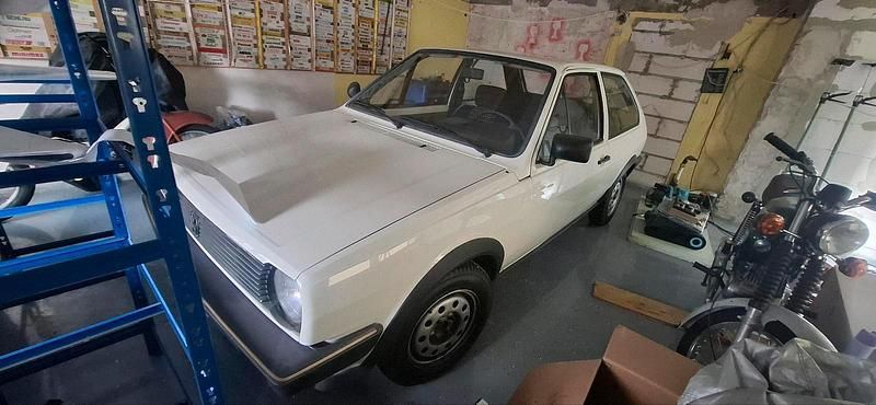 Gebraucht VW Polo 55 PS (40 kW) 1990 Weiß Coupé